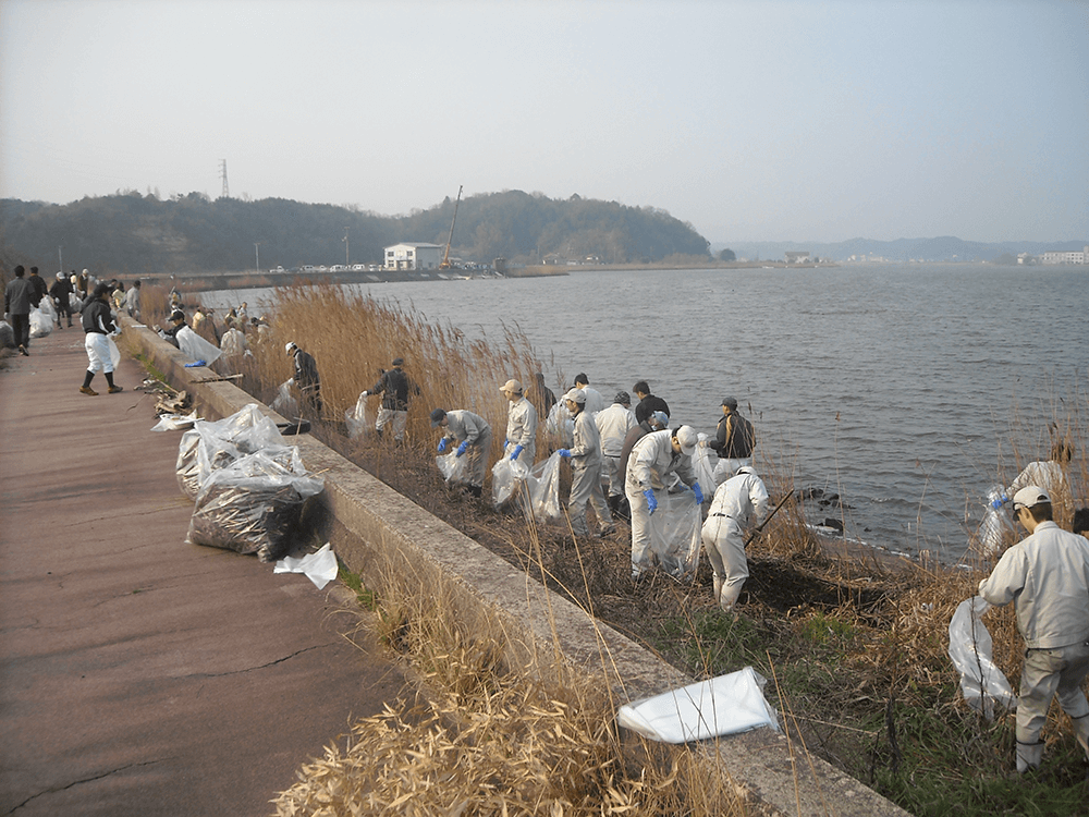 神西湖清掃活動