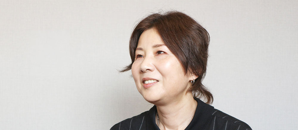 IT基盤部 部長・部長峰岸加代氏