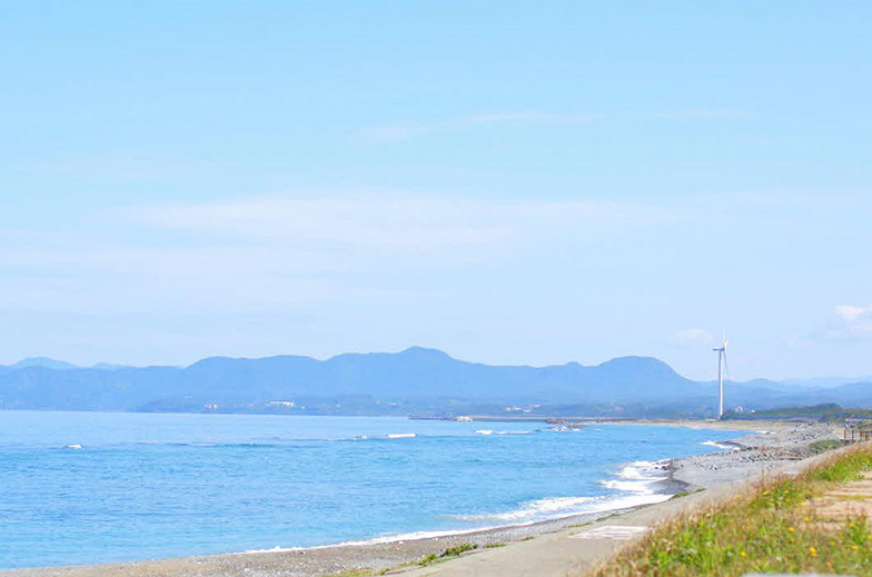 オフィスから日本海が一望できる絶景のロケーション