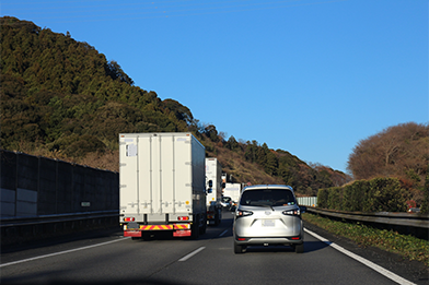 車だと距離を感じることも