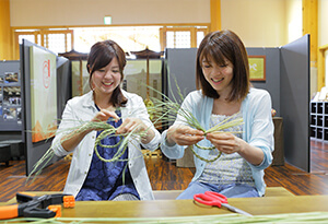 大しめなわ創作館