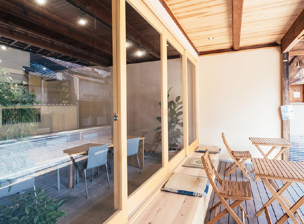 まちのワーキングスペース オトナリの写真2